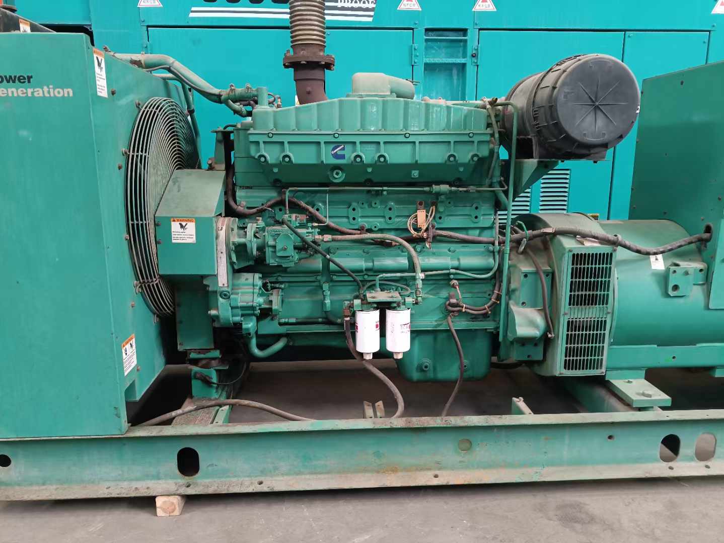任城过载会对 600kW 柴油发电机组造成哪些损害？
